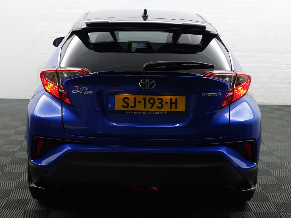 
								Toyota C-HR 1.8 Hybrid Dynamic Sport+ Aut- Two Tone, Camera, Xenon Led, Ada Cruise, Stoelverwarming, Comfort Interieur vol									