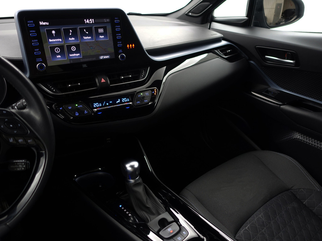 
								Toyota C-HR 1.8 Hybrid Executive Aut- Two Tone, Camera, Ada Cruise, Stoelverwarming, JBL Audio, Comfort Interieur vol									