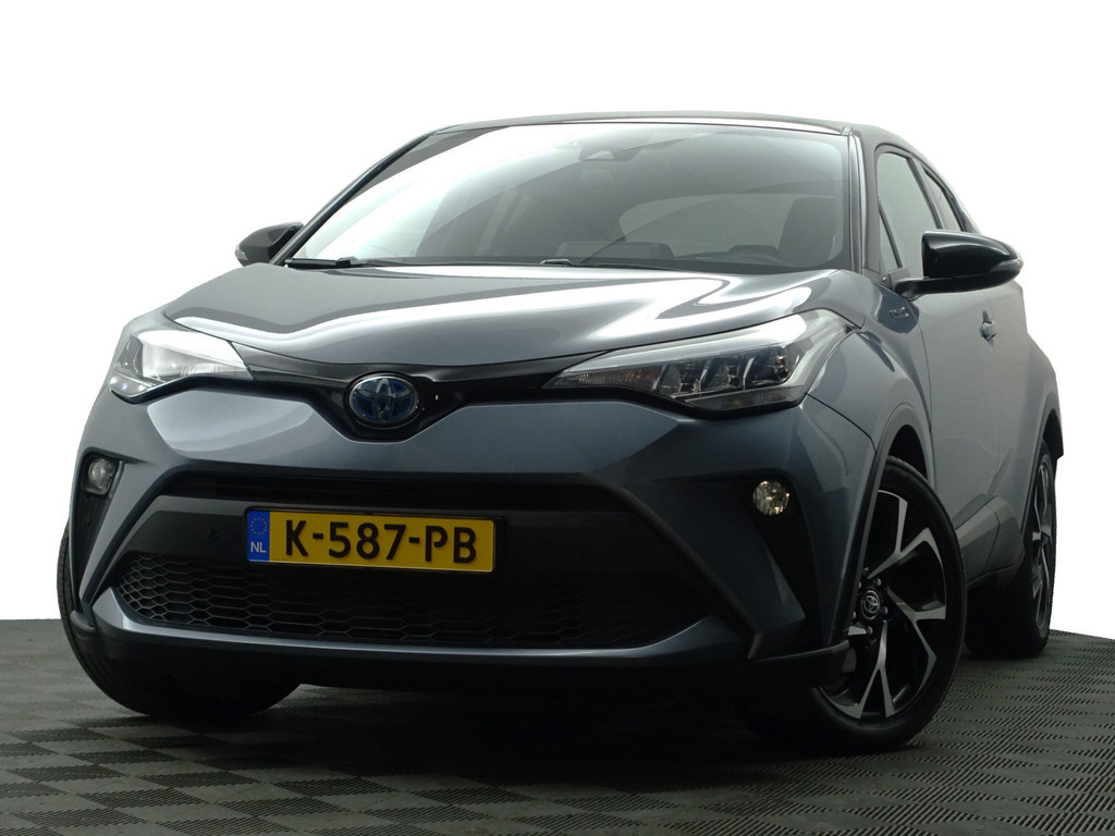 
								Toyota C-HR 1.8 Hybrid Executive Aut- Two Tone, Camera, Ada Cruise, Stoelverwarming, JBL Audio, Comfort Interieur vol									