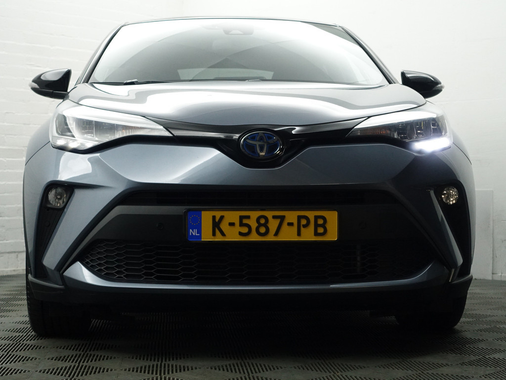 
								Toyota C-HR 1.8 Hybrid Executive Aut- Two Tone, Camera, Ada Cruise, Stoelverwarming, JBL Audio, Comfort Interieur vol									
