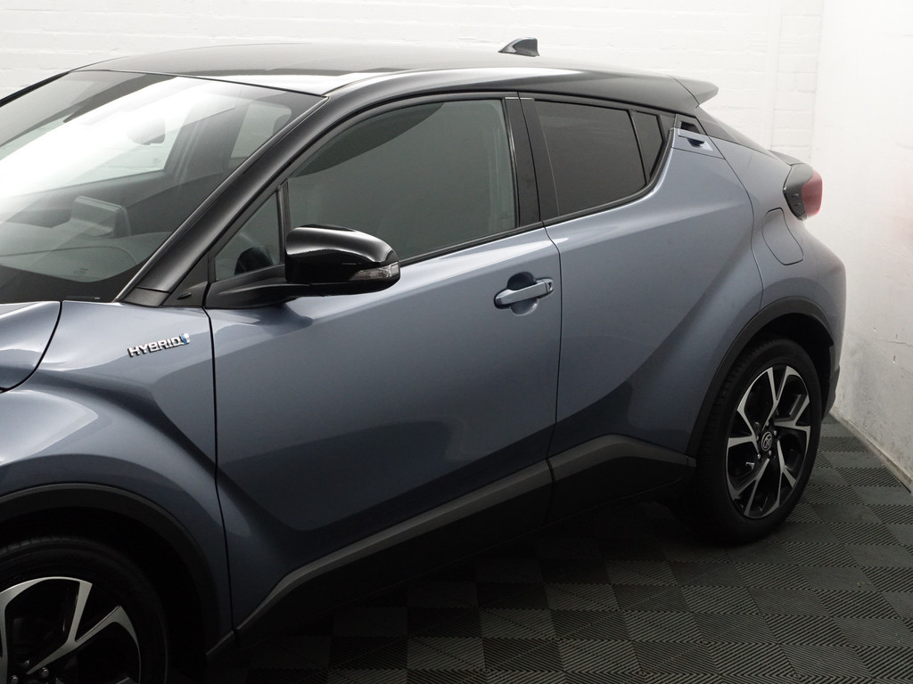 
								Toyota C-HR 1.8 Hybrid Executive Aut- Two Tone, Camera, Ada Cruise, Stoelverwarming, JBL Audio, Comfort Interieur vol									