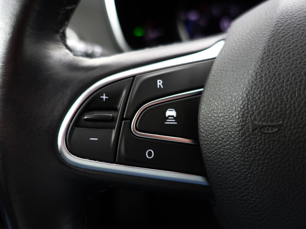 
Renault Mégane 1.3 TCe 165pk Bose Aut- Head Up, Sfeerverlichting, Bose Audio, Ada Cruise, Xenon Led, Sport Interieur vol									