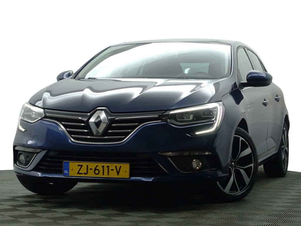 
Renault Mégane 1.3 TCe 165pk Bose Aut- Head Up, Sfeerverlichting, Bose Audio, Ada Cruise, Xenon Led, Sport Interieur vol									