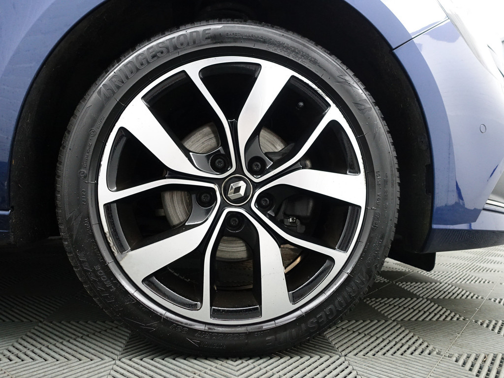 
Renault Mégane 1.3 TCe 165pk Bose Aut- Head Up, Sfeerverlichting, Bose Audio, Ada Cruise, Xenon Led, Sport Interieur vol									