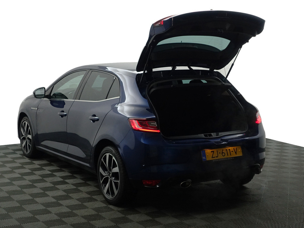 
Renault Mégane 1.3 TCe 165pk Bose Aut- Head Up, Sfeerverlichting, Bose Audio, Ada Cruise, Xenon Led, Sport Interieur vol									