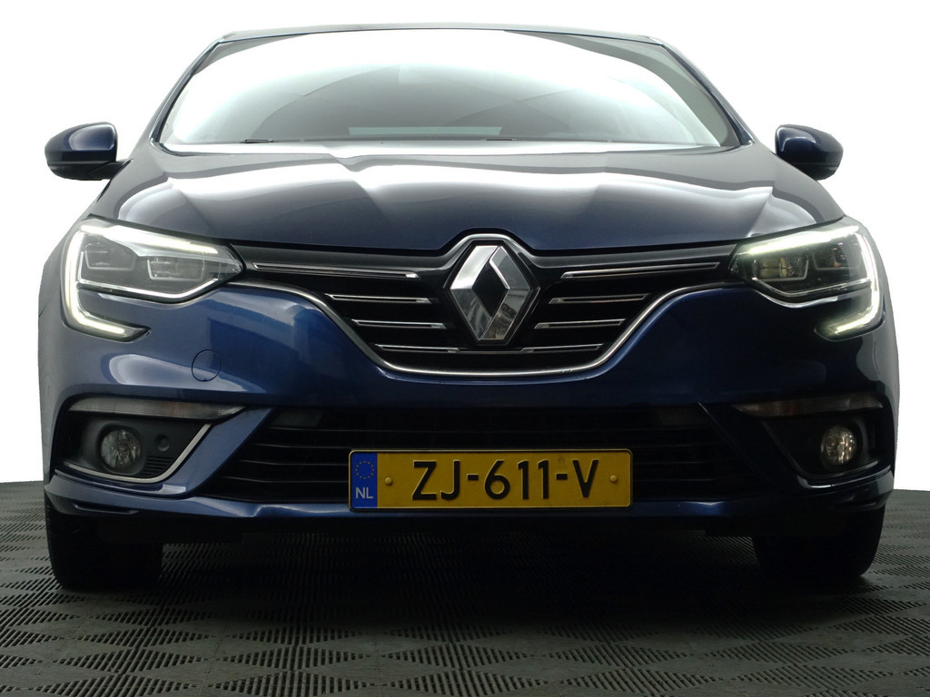 
Renault Mégane 1.3 TCe 165pk Bose Aut- Head Up, Sfeerverlichting, Bose Audio, Ada Cruise, Xenon Led, Sport Interieur vol									
