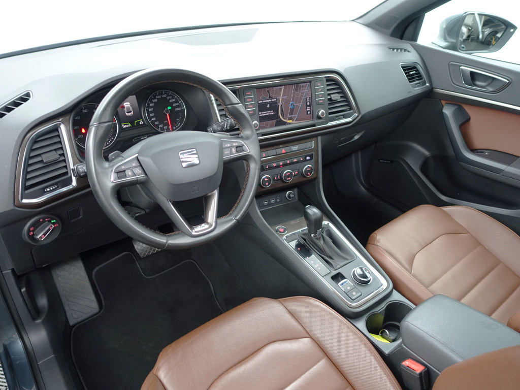 
								Seat Ateca 1.5 TSI Xcellence Aut- Standkachel, Panodak, Sfeerverlichting, Xenon Led, Dynamic Select, Camera vol									