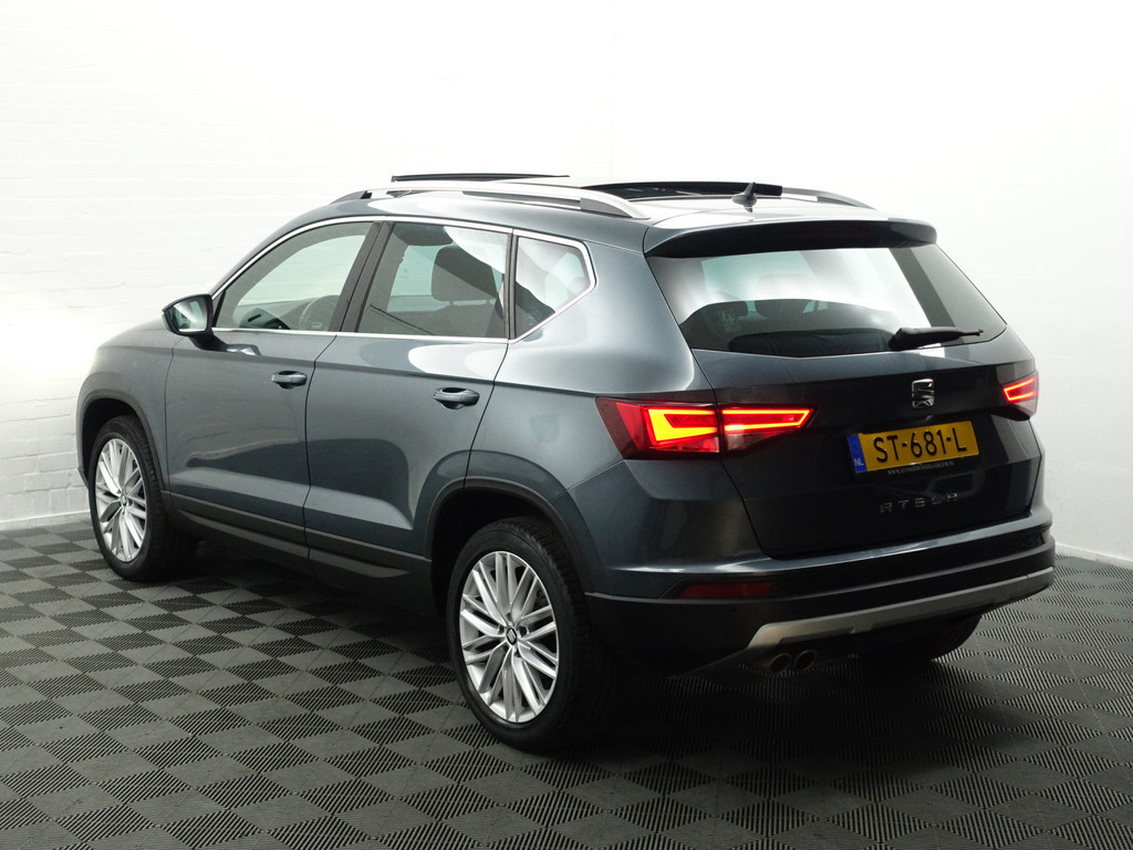 
								Seat Ateca 1.5 TSI Xcellence Aut- Standkachel, Panodak, Sfeerverlichting, Xenon Led, Dynamic Select, Camera vol									