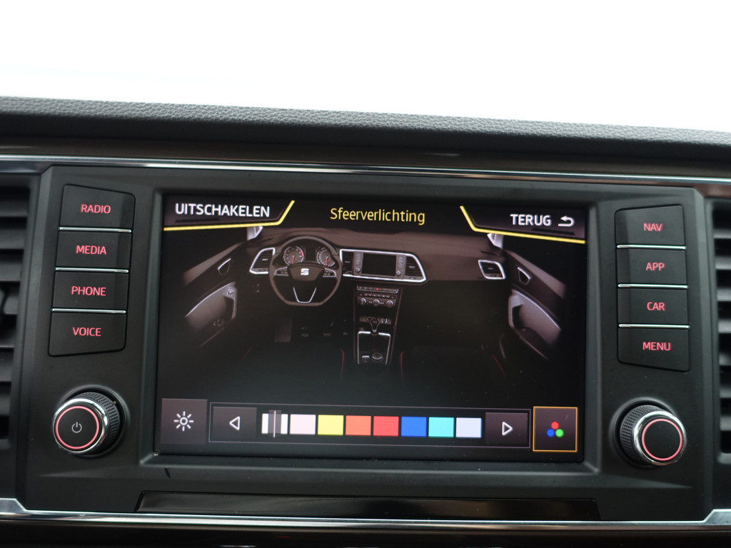 
								Seat Ateca 1.5 TSI Xcellence Aut- Standkachel, Panodak, Sfeerverlichting, Xenon Led, Dynamic Select, Camera vol									