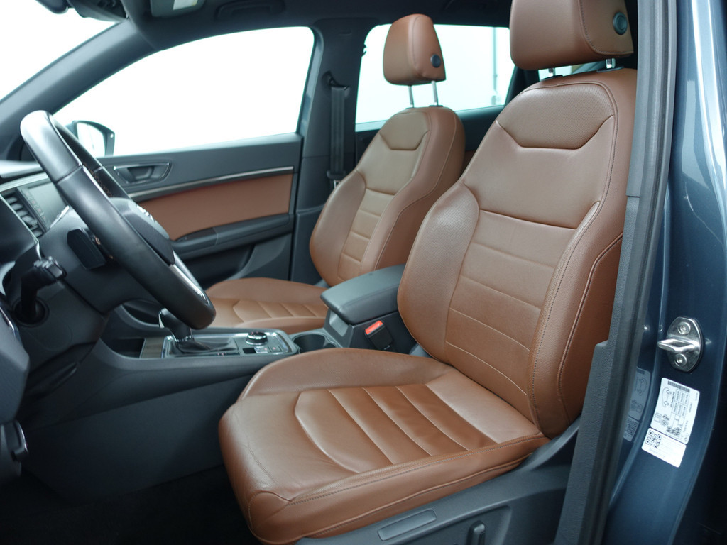
								Seat Ateca 1.5 TSI Xcellence Aut- Standkachel, Panodak, Sfeerverlichting, Xenon Led, Dynamic Select, Camera vol									