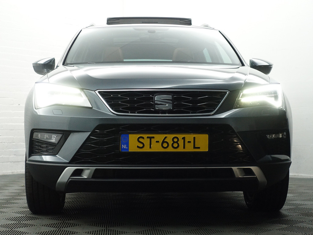 
								Seat Ateca 1.5 TSI Xcellence Aut- Standkachel, Panodak, Sfeerverlichting, Xenon Led, Dynamic Select, Camera vol									