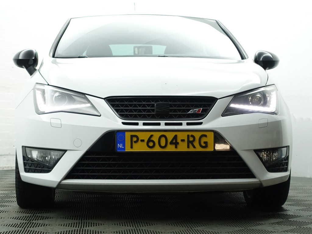 
Seat Ibiza SC 1.4 TSI Cupra 180PK Aut- Xenon Led, Navi, Clima, Cruise, Privacy Glass, Sport Brakes vol									