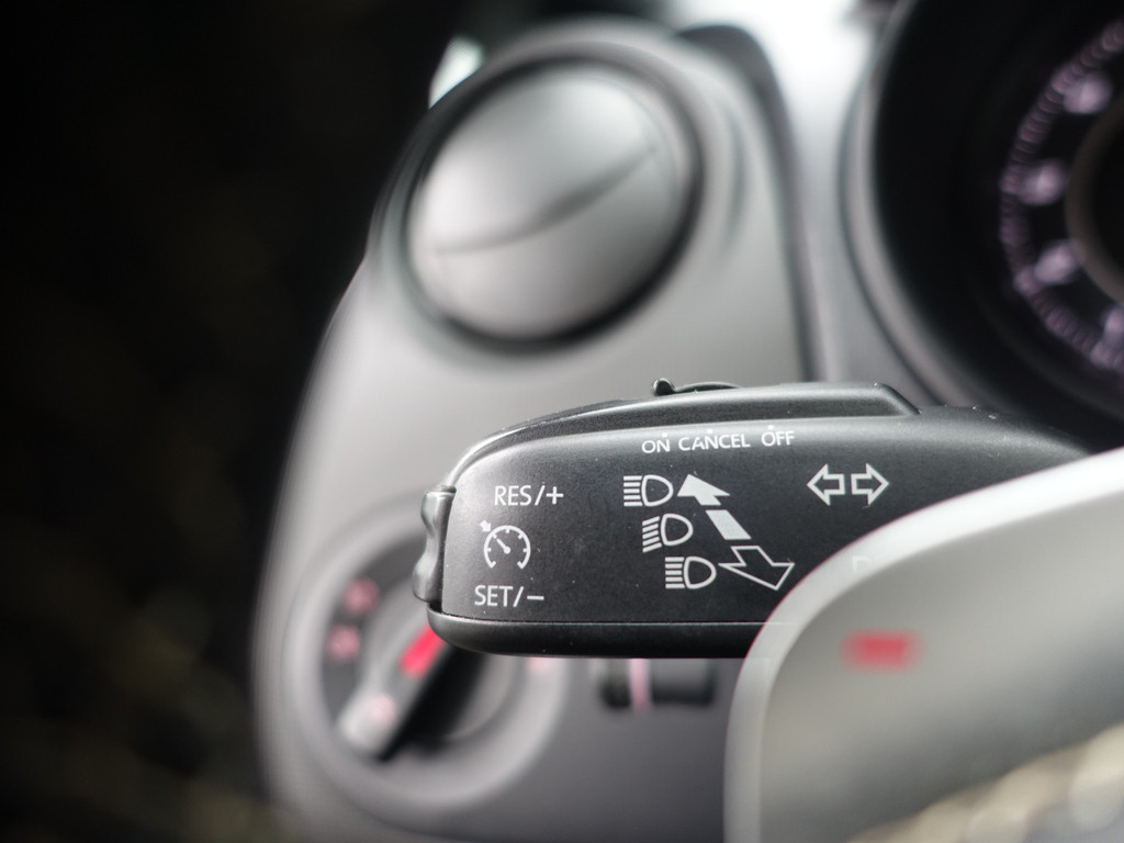 
Seat Ibiza SC 1.4 TSI Cupra 180PK Aut- Xenon Led, Navi, Clima, Cruise, Privacy Glass, Sport Brakes vol									