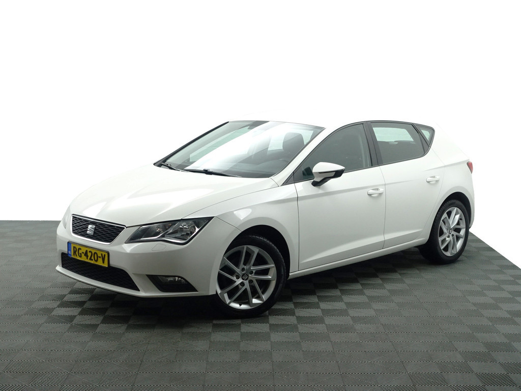 
								Seat Leon 1.6 TDI Connect Aut- Park Assist, Navi, Cruise, Stoelverwarming, Clima vol									