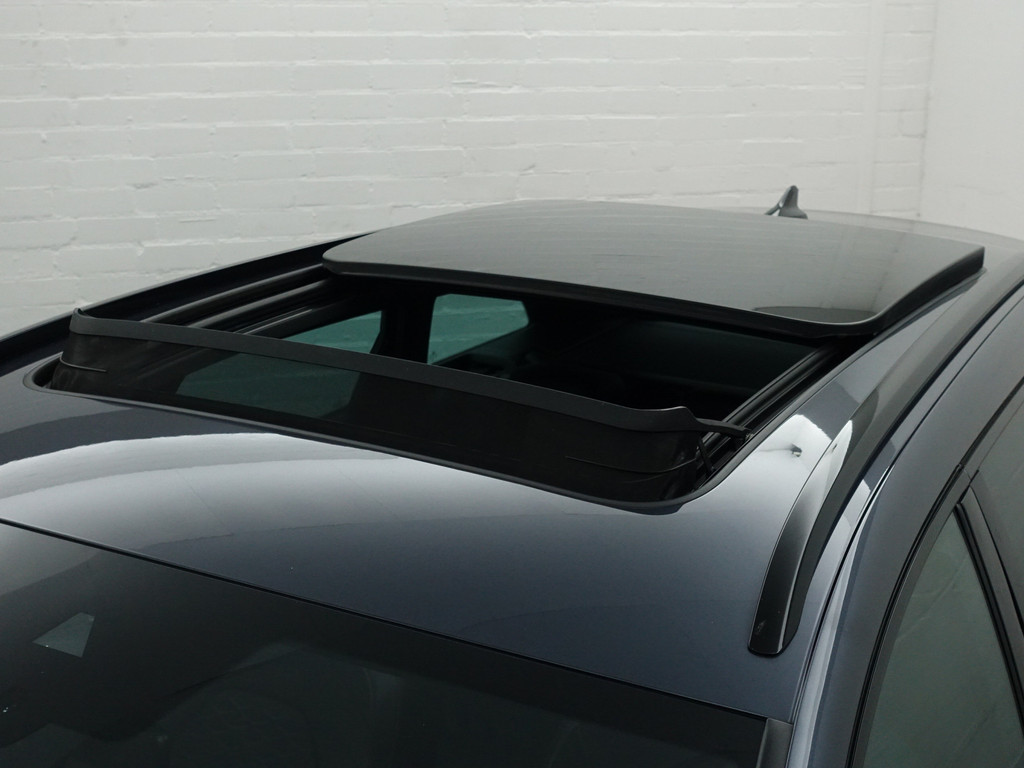 
Seat Leon Sportstourer 1.5 eTSI FR Launch Edition Aut- Panodak, Beats Audio, Stuur/Stoelverwarming, Sfeerverlichting, Ada Cruise, Carplay vol									