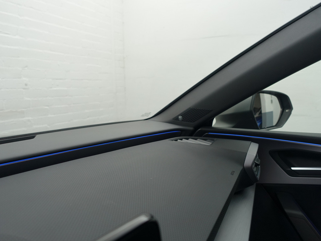 
Seat Leon Sportstourer 1.5 eTSI FR Launch Edition Aut- Panodak, Beats Audio, Stuur/Stoelverwarming, Sfeerverlichting, Ada Cruise, Carplay vol									