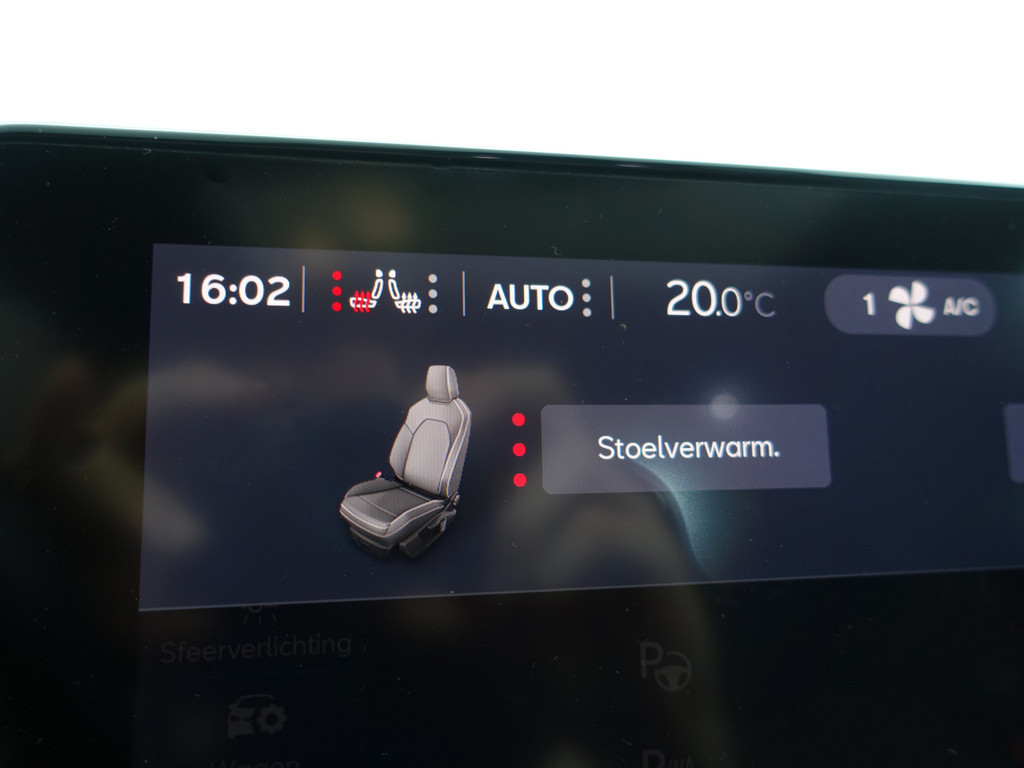 
Seat Leon Sportstourer 1.5 eTSI FR Launch Edition Aut- Panodak, Beats Audio, Stuur/Stoelverwarming, Sfeerverlichting, Ada Cruise, Carplay vol									