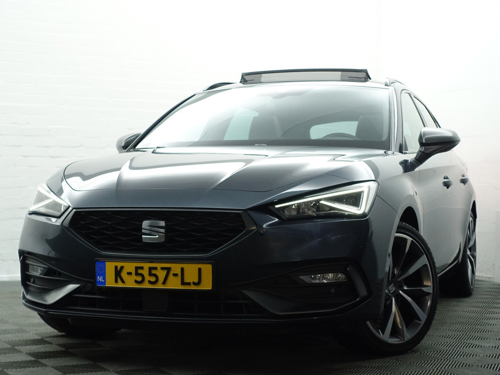 
Seat Leon Sportstourer 1.5 eTSI FR Launch Edition Aut- Panodak, Beats Audio, Stuur/Stoelverwarming, Sfeerverlichting, Ada Cruise, Carplay vol									