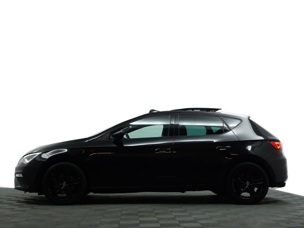
Seat Leon 1.5 TSI 150Pk FR Blackline- Panodak, Sfeerverlichting, Carplay, Keyless, Dynamic Select, Sport Interieur vol									