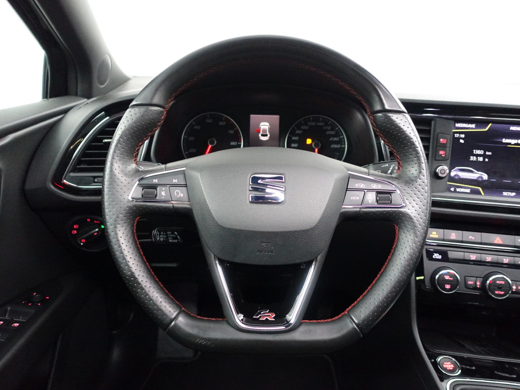 
Seat Leon 1.5 TSI 150Pk FR Blackline- Panodak, Sfeerverlichting, Carplay, Keyless, Dynamic Select, Sport Interieur vol									