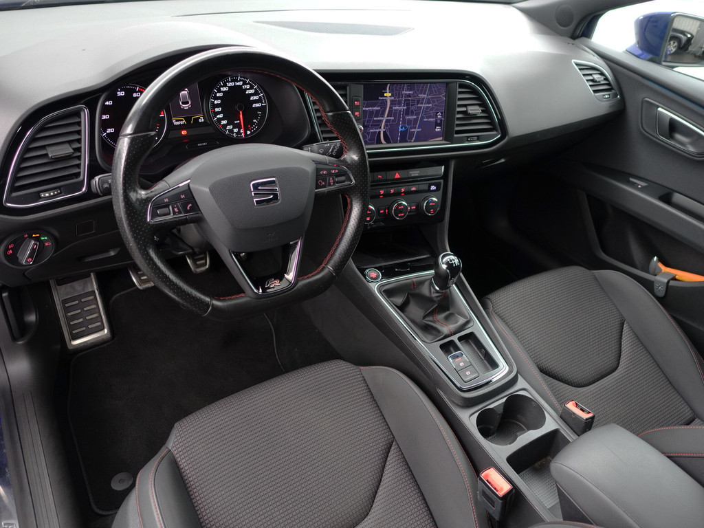 
								Seat León ST 1.8 TSI 180pk FR Intense- CarPlay, Sfeerverlichting, Xenon Led, Dynamic Select, Keyless, Park Assist vol									