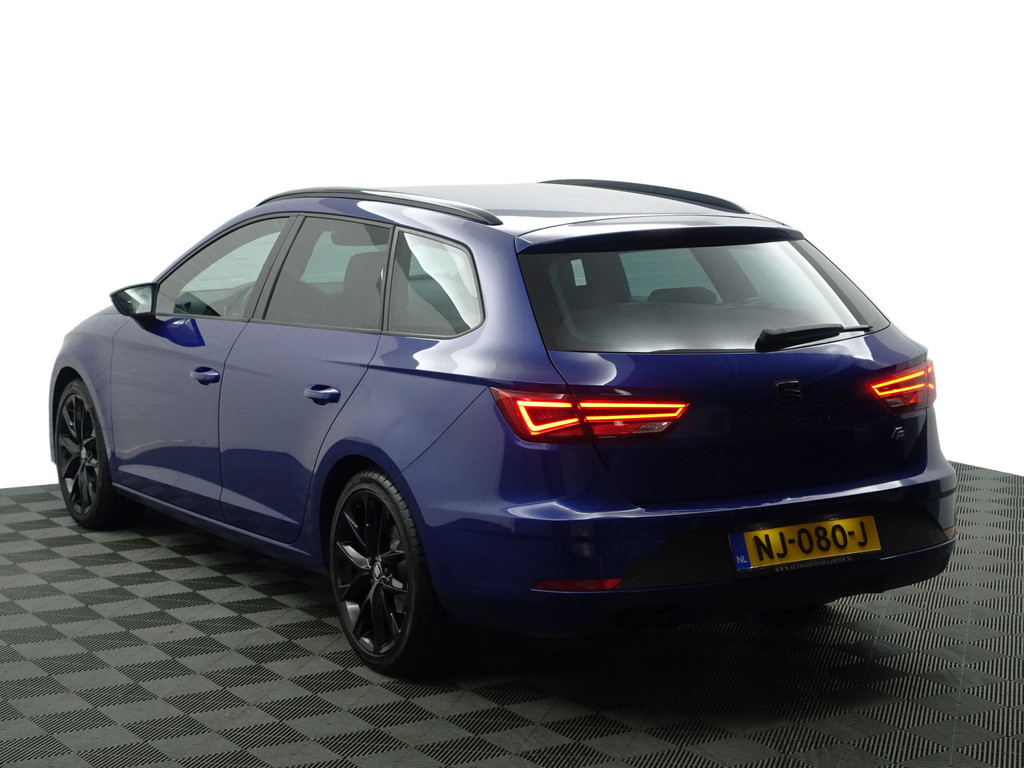 
								Seat León ST 1.8 TSI 180pk FR Intense- CarPlay, Sfeerverlichting, Xenon Led, Dynamic Select, Keyless, Park Assist vol									