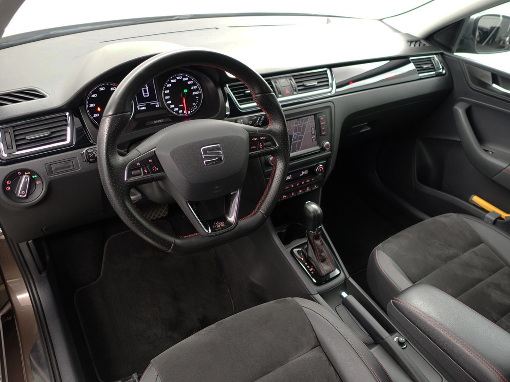 
Seat Toledo 1.4 TSI FR Business Intense Aut- Alcantara Sport Interieur, Camera, Sfeerverlichting, Xenon Led, Carplay, Stoelverwarming vol									