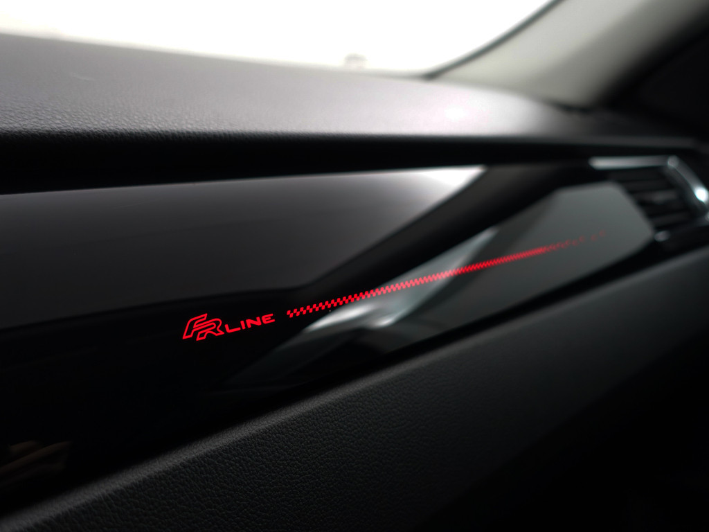 
Seat Toledo 1.4 TSI FR Business Intense Aut- Alcantara Sport Interieur, Camera, Sfeerverlichting, Xenon Led, Carplay, Stoelverwarming vol									