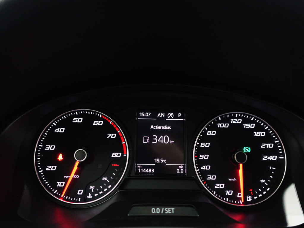 
Seat Toledo 1.4 TSI FR Business Intense Aut- Alcantara Sport Interieur, Camera, Sfeerverlichting, Xenon Led, Carplay, Stoelverwarming vol									