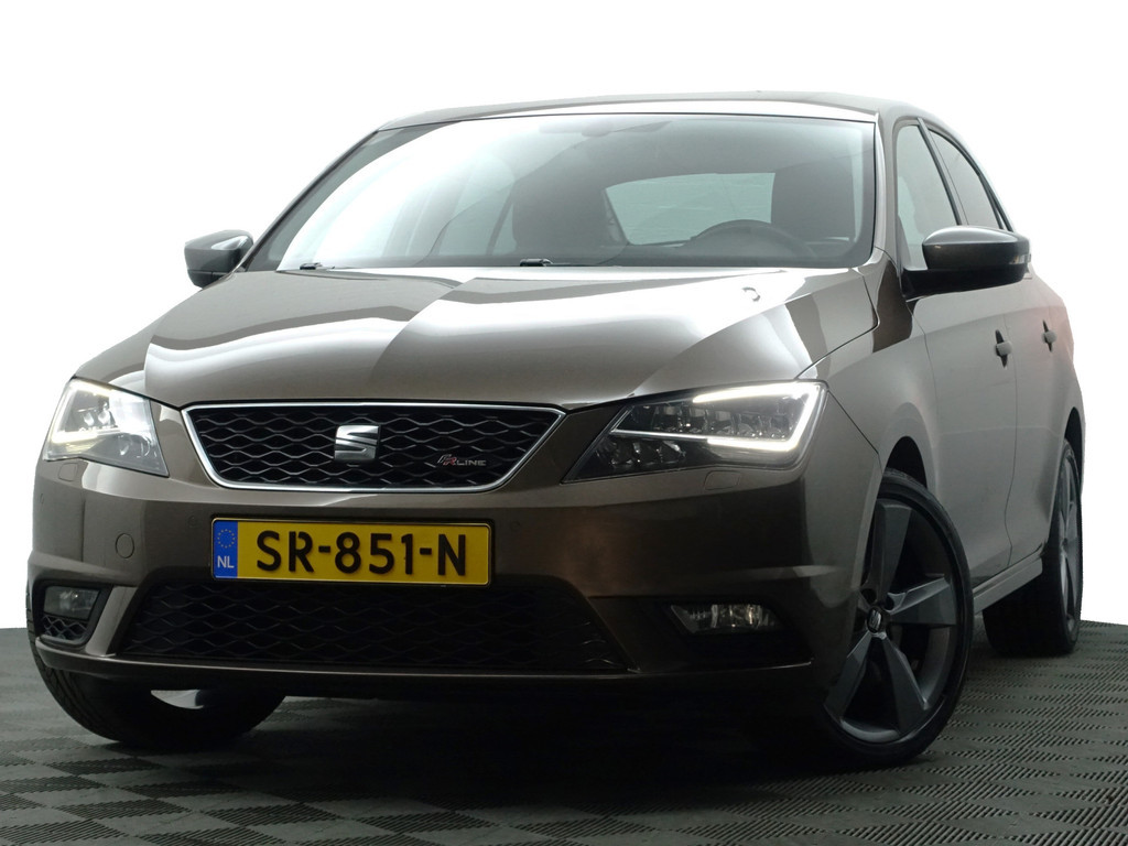 
Seat Toledo 1.4 TSI FR Business Intense Aut- Alcantara Sport Interieur, Camera, Sfeerverlichting, Xenon Led, Carplay, Stoelverwarming vol									