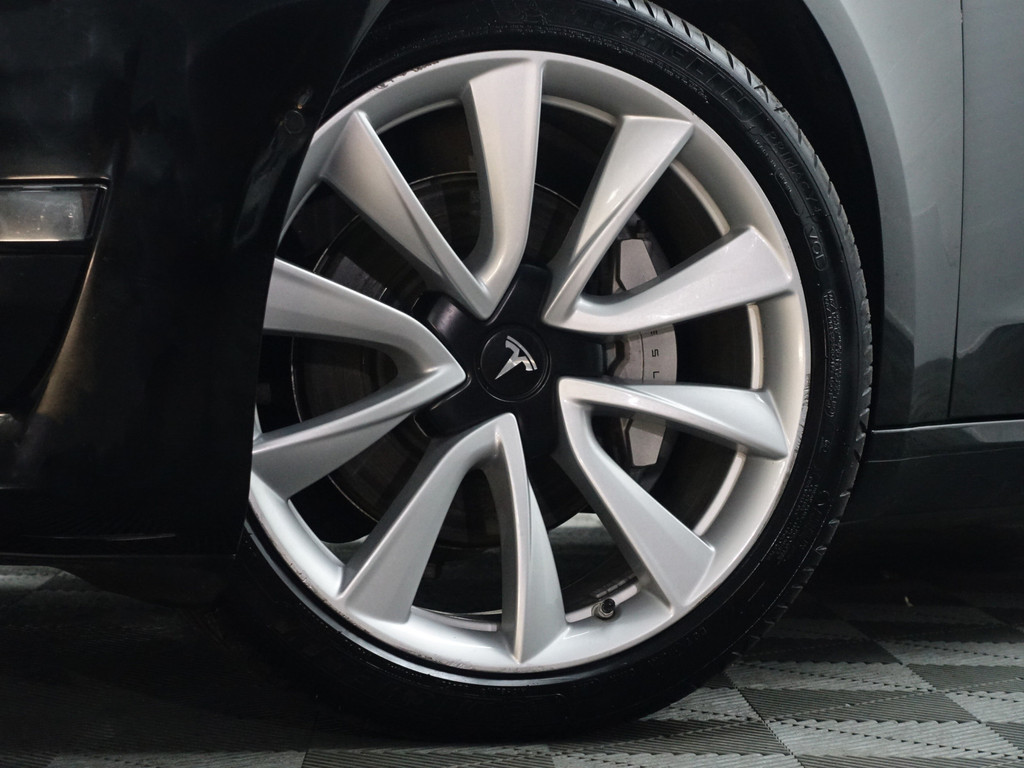 
Tesla Model 3 Long Range 75KWH- Panoramadak, Autopilot, Connectiviteit, Wit Leder, Stoelverwarming vol									