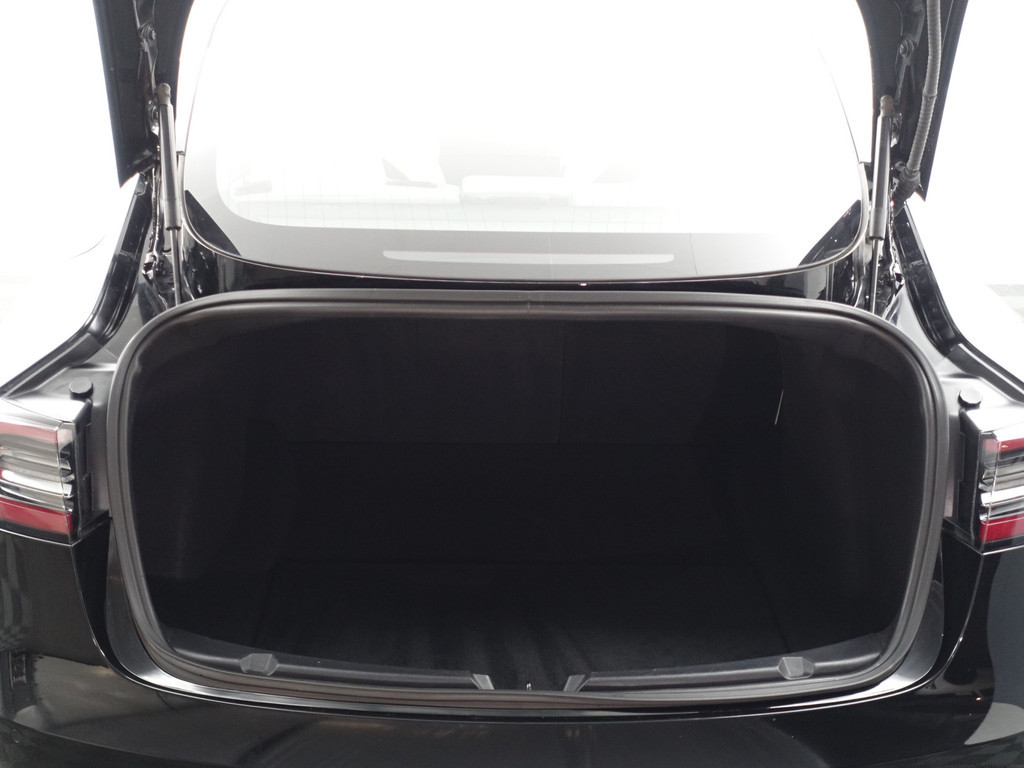 
Tesla Model 3 Long Range 75KWH- Panoramadak, Autopilot, Connectiviteit, Wit Leder, Stoelverwarming vol									