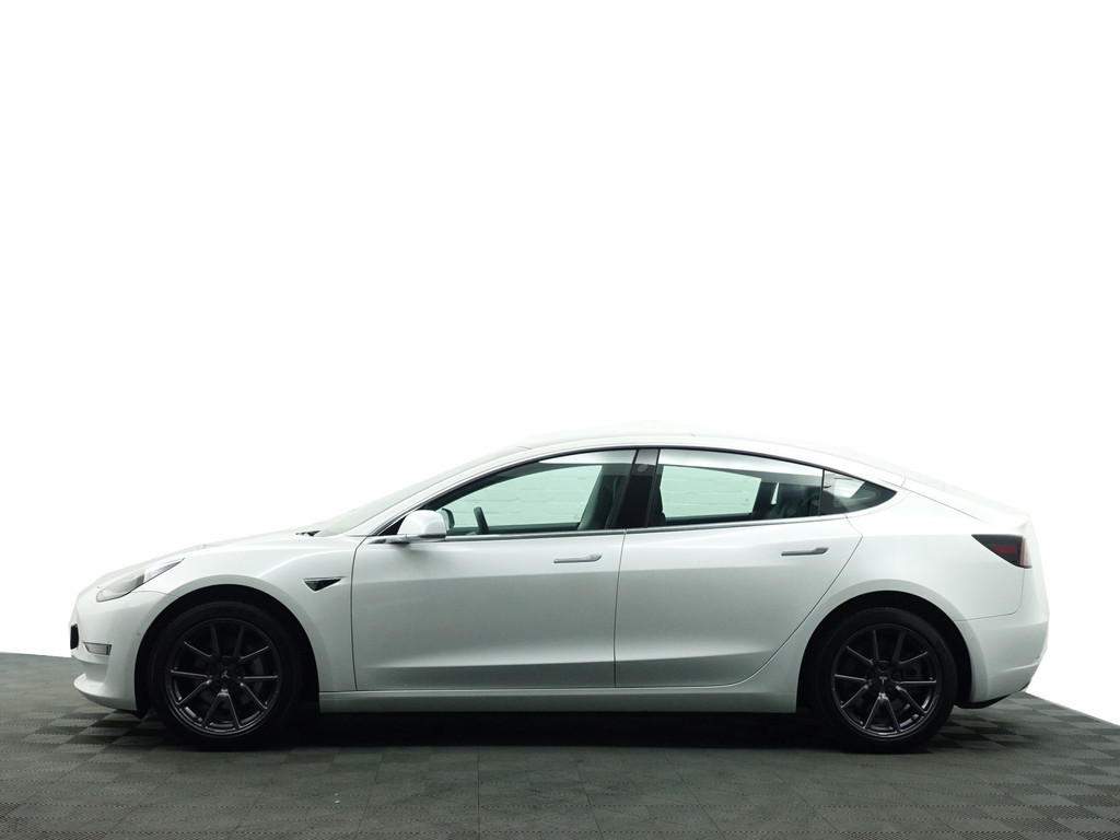 
								Tesla Model 3 Long Range Aut- Panodak, Stoelverwarming, Leder Interieur, 360 Camera, Xenon Led vol									