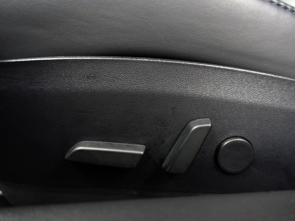 
								Tesla Model 3 Long Range Performance Edition- Carbon Interieur Afwerking, Full Self Driving, Connectiviteit, Xenon Led, Panodak vol									