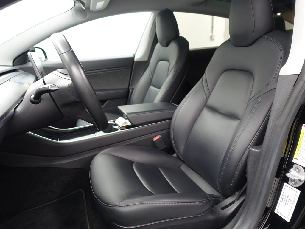 
								Tesla Model 3 Long Range Performance Edition- Carbon Interieur Afwerking, Full Self Driving, Connectiviteit, Xenon Led, Panodak vol									