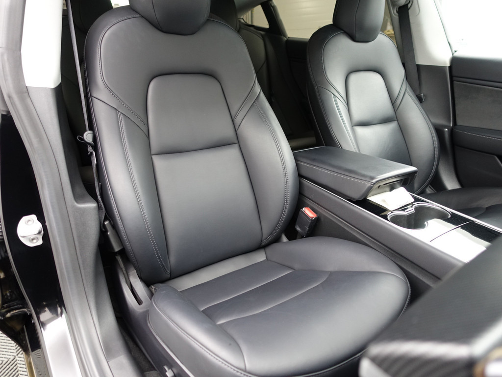 
								Tesla Model 3 Long Range Performance Edition- Carbon Interieur Afwerking, Full Self Driving, Connectiviteit, Xenon Led, Panodak vol									