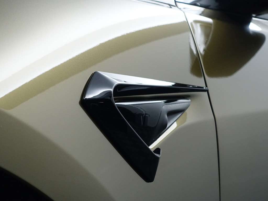 
								Tesla Model 3 Long Range Performance Edition- Carbon Interieur Afwerking, Full Self Driving, Connectiviteit, Xenon Led, Panodak vol									
