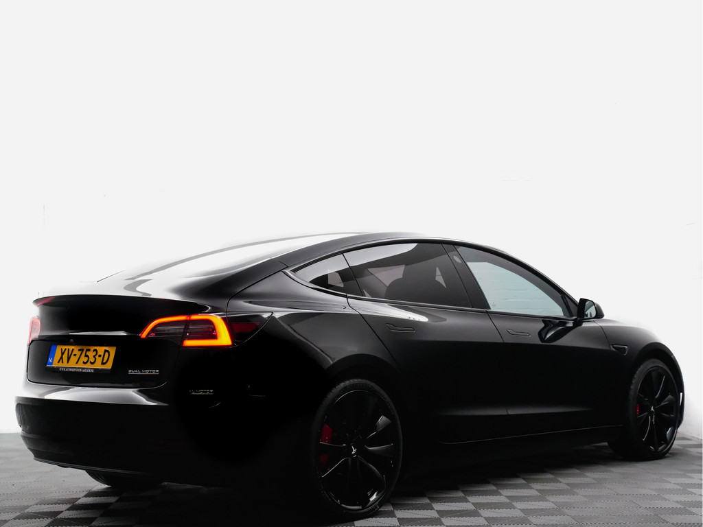 
Tesla Model 3 Performance S Dual Motor Blackline Aut- Panoramadak, Autopilot, Comfort Leder, Carbon Parts vol									