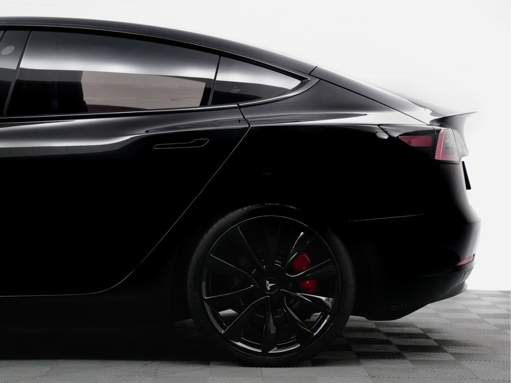 
Tesla Model 3 Performance S Dual Motor Blackline Aut- Panoramadak, Autopilot, Comfort Leder, Carbon Parts vol									