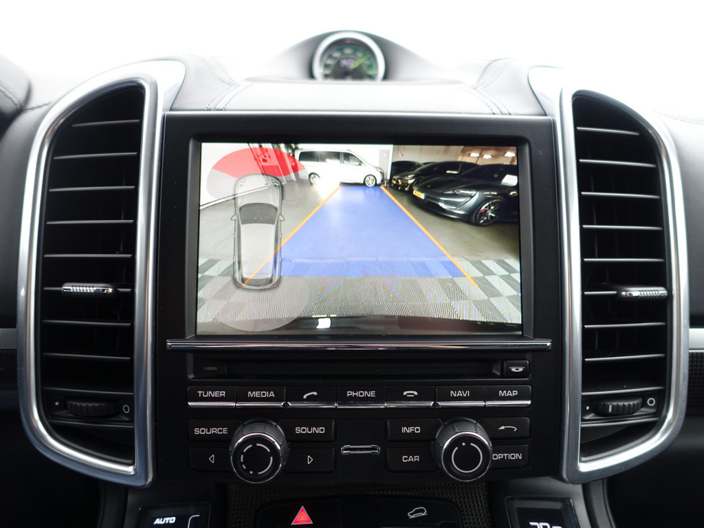 
Porsche Cayenne 3.0 S E-Hybrid NAP 49dkm, Sport Chrono, Burmester, Memory, Carbon, Keramisch, Keyless, Stoelventilatie vol									