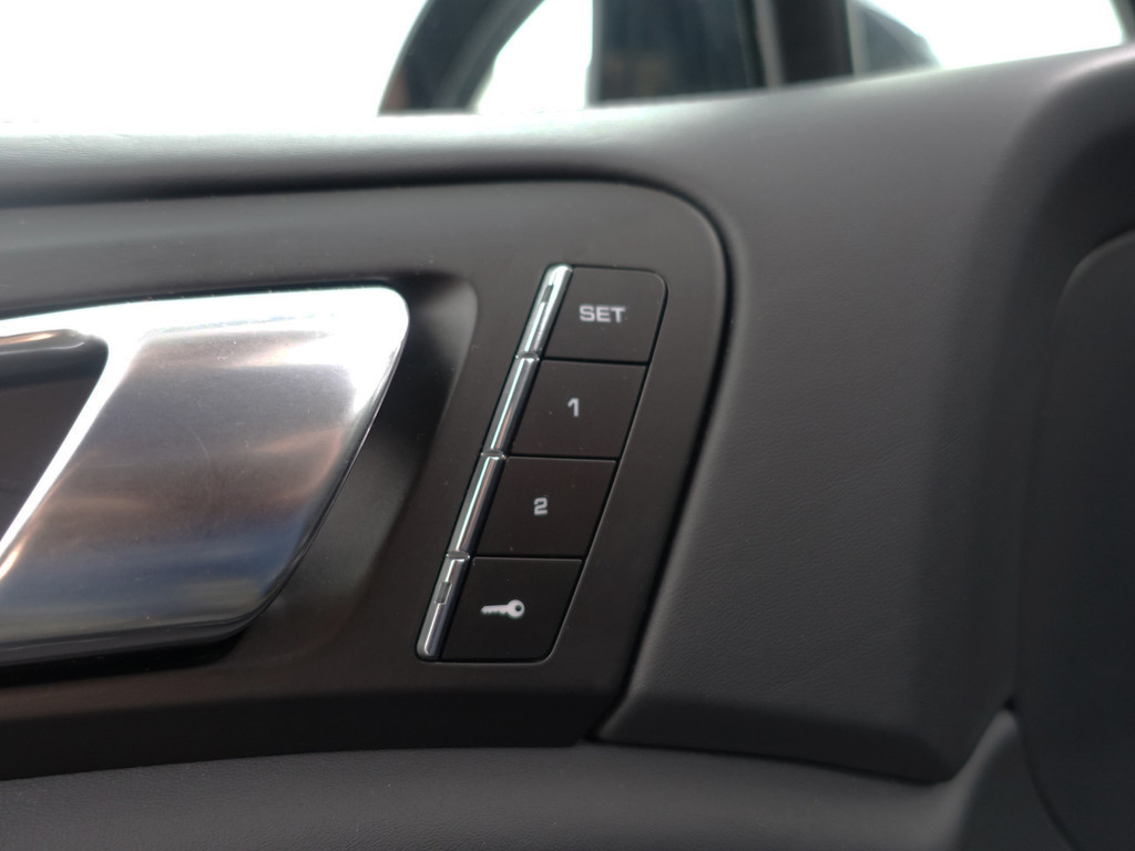 
Porsche Cayenne 3.0 S E-Hybrid NAP 49dkm, Sport Chrono, Burmester, Memory, Carbon, Keramisch, Keyless, Stoelventilatie vol									