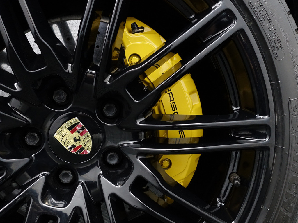 
Porsche Cayenne 3.0 S E-Hybrid NAP 49dkm, Sport Chrono, Burmester, Memory, Carbon, Keramisch, Keyless, Stoelventilatie vol									