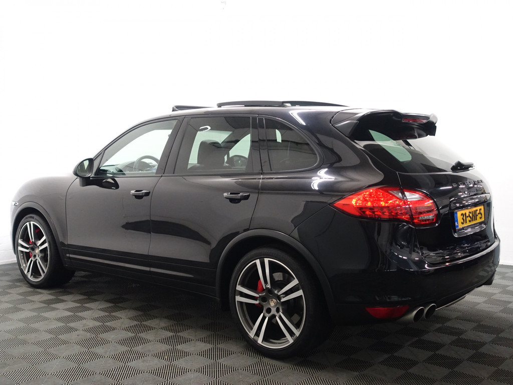 
								Porsche Cayenne 4.8 Turbo 500pk Aut- Panoramadak, Bose Audio, Camera, Design Leder, Memory Seats, Xenon Led vol									