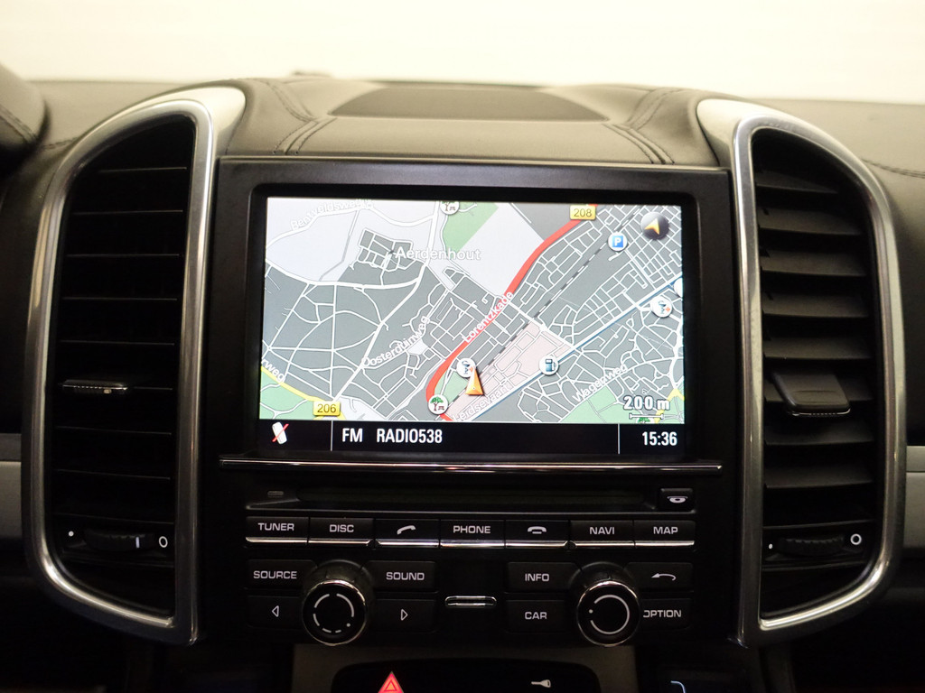 
								Porsche Cayenne 4.8 Turbo 500pk Aut- Panoramadak, Bose Audio, Camera, Design Leder, Memory Seats, Xenon Led vol									
