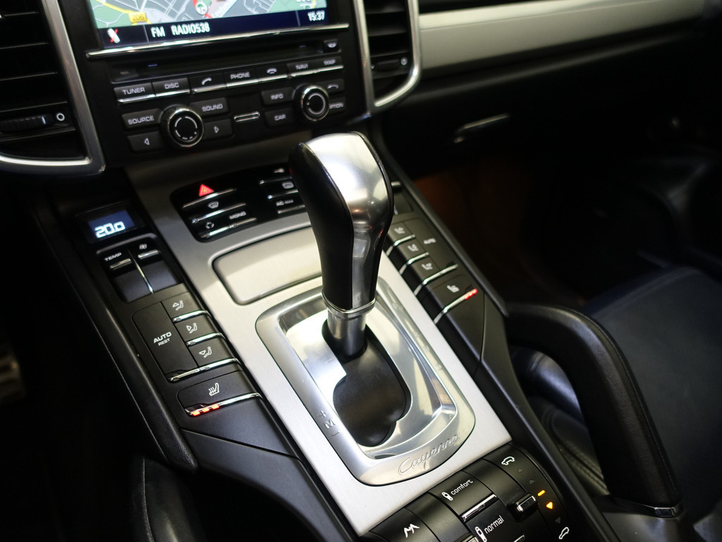 
								Porsche Cayenne 4.8 Turbo 500pk Aut- Panoramadak, Bose Audio, Camera, Design Leder, Memory Seats, Xenon Led vol									