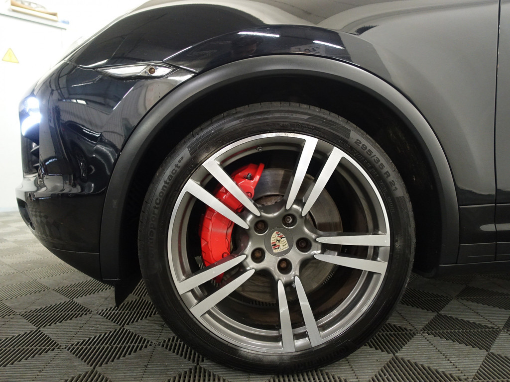
								Porsche Cayenne 4.8 Turbo 500pk Aut- Panoramadak, Bose Audio, Camera, Design Leder, Memory Seats, Xenon Led vol									