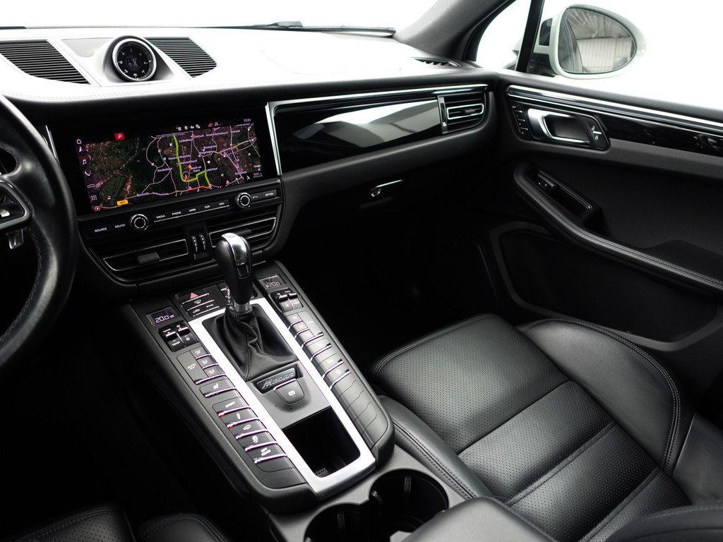 
Porsche Macan 3.0 S Design Aut- Sport Chrono, Panoramadak, Stuur/Stoelverwarming, Bose Audio, Memory Seats vol									