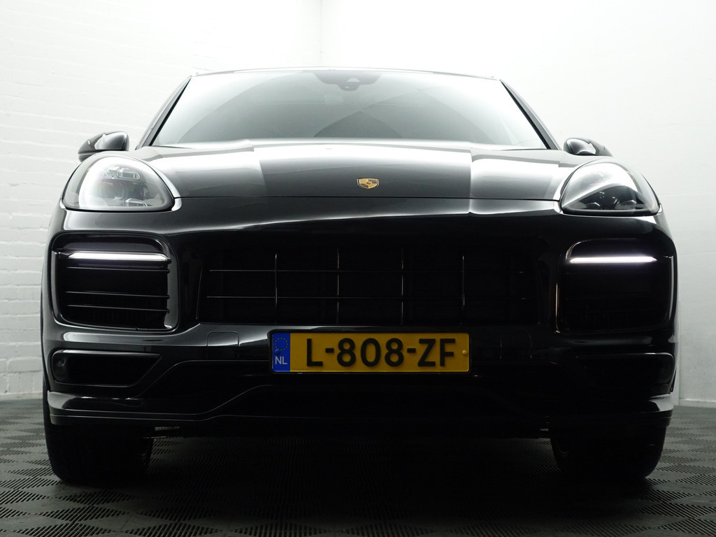 
Porsche Cayenne Coupé 3.0 E-Hybrid Mansory Aut- Full Carbon Package, Sportuitlaat, Bose Audio, Sport Chrono, Stoelventilatie, Memory, Glazendak vol									