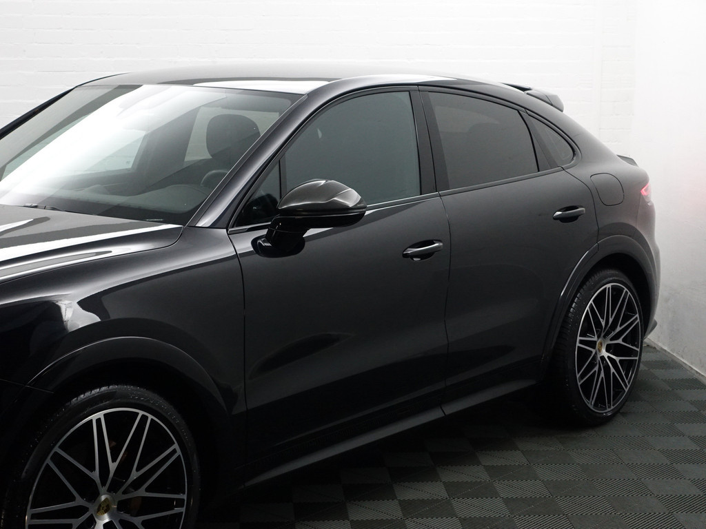 
Porsche Cayenne Coupé 3.0 E-Hybrid Mansory Aut- Full Carbon Package, Sportuitlaat, Bose Audio, Sport Chrono, Stoelventilatie, Memory, Glazendak vol									