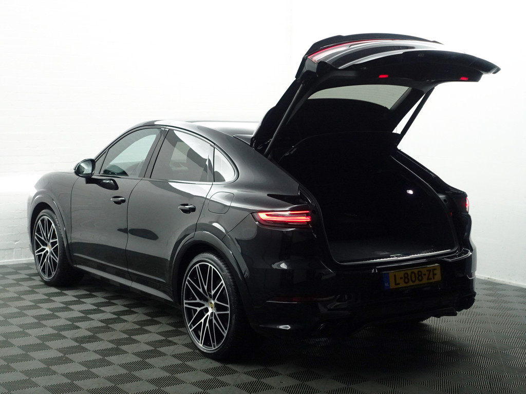 
Porsche Cayenne Coupé 3.0 E-Hybrid Mansory Aut- Full Carbon Package, Sportuitlaat, Bose Audio, Sport Chrono, Stoelventilatie, Memory, Glazendak vol									